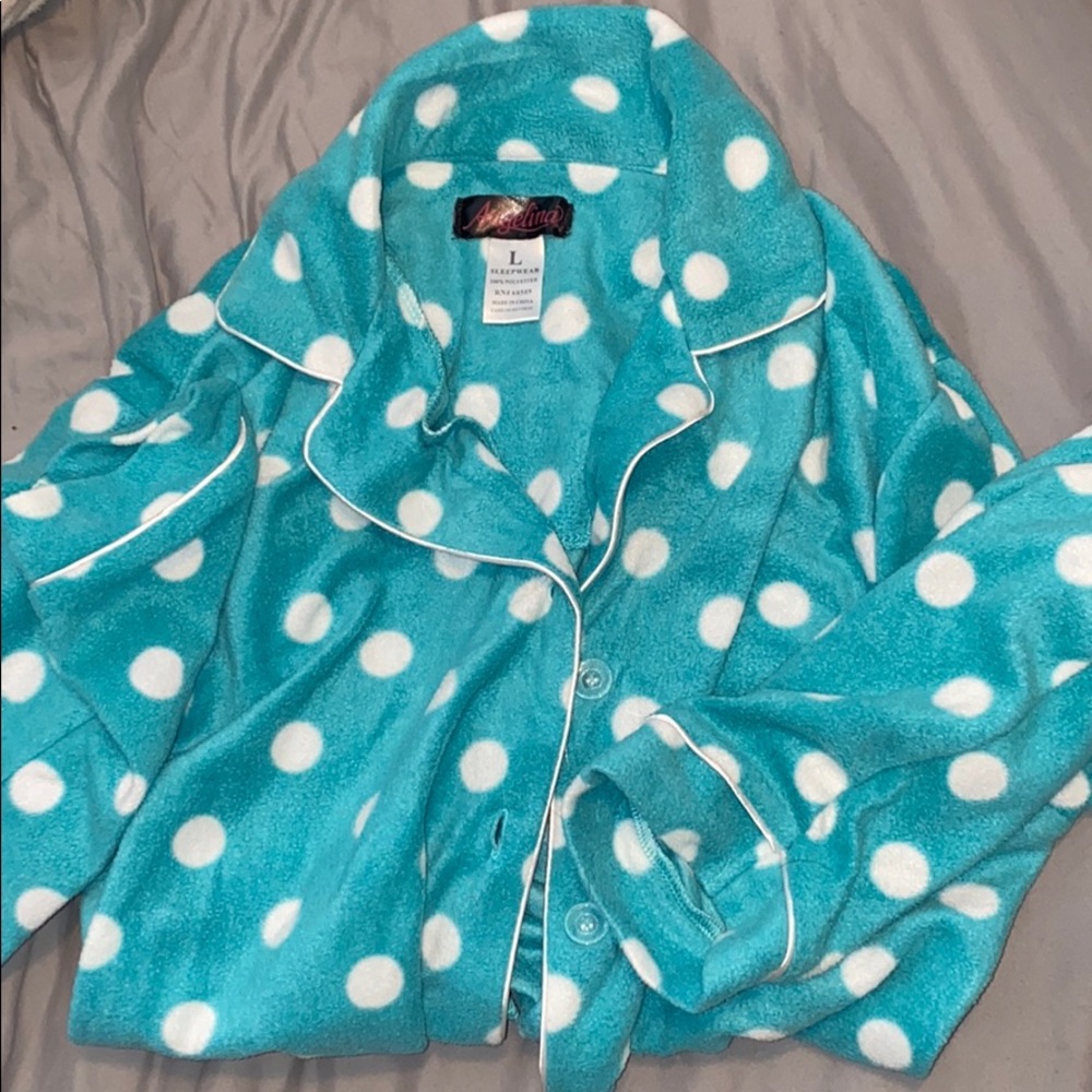 Super soft long sleeve sleeping shirt